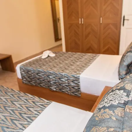 Portakal Hotel